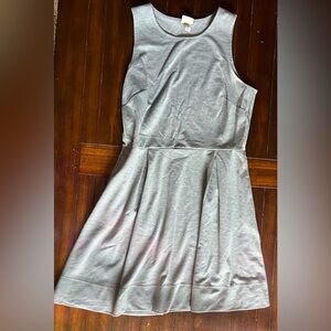 NWOT Sz M Grey Dress